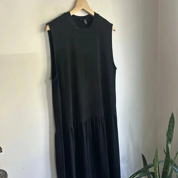 Eileen Fisher size large sleeveless black drop waist dress. - Picture 4 of 6